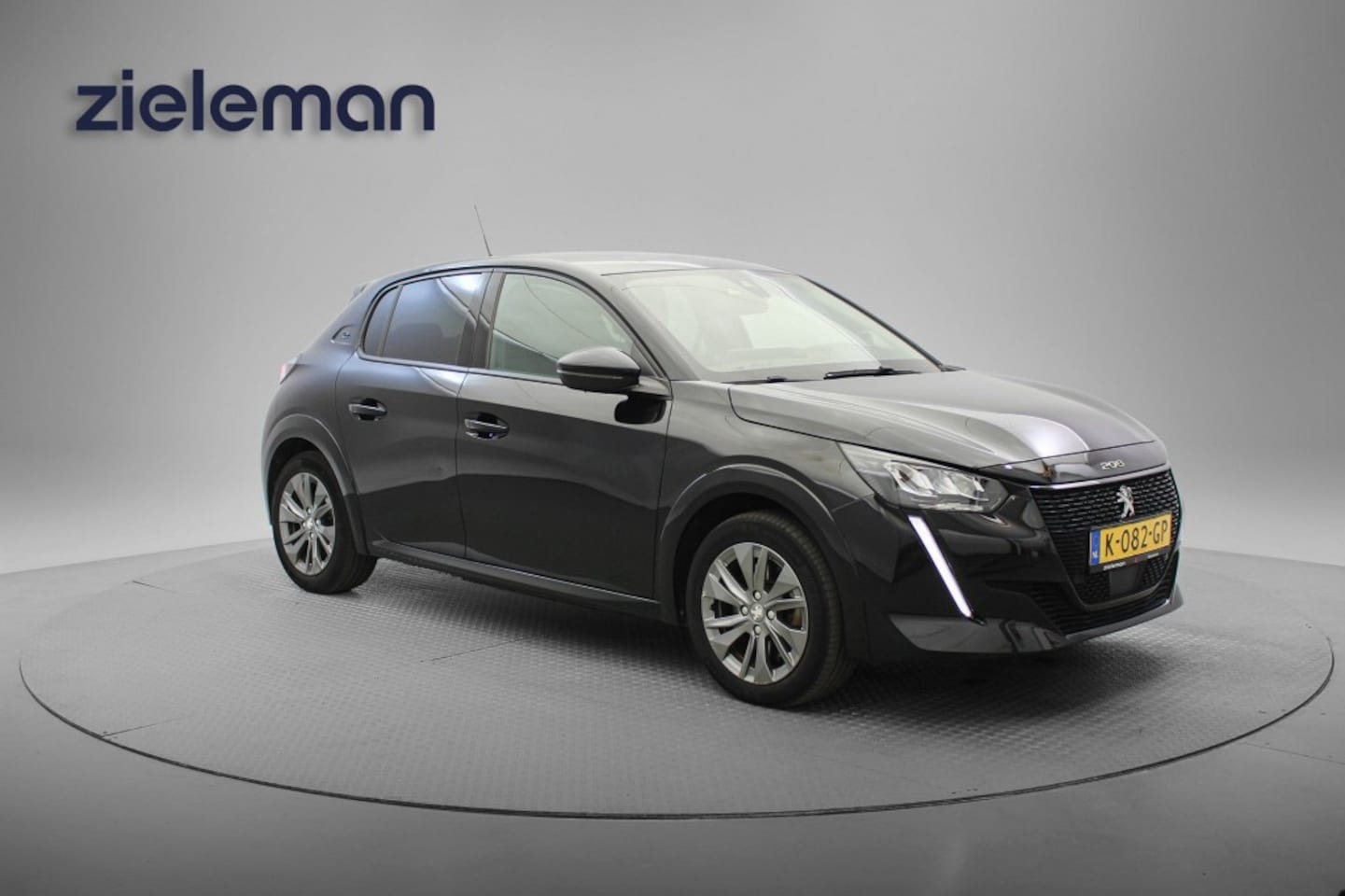 Peugeot e-208 - Allure 50 kWh - Digital Cockpit, Carplay, Half Leer, Camera, SOH 90% - AutoWereld.nl