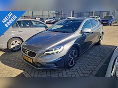 Volvo V40 - 1.5 T3 POLAR+ SPORT I AUTOMAAT I P-CAMERA I CRUISE CONTROL I UNIEKE KM-STAND