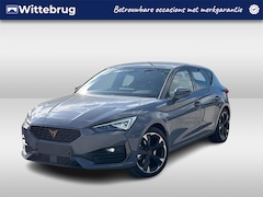 CUPRA Leon - 1.4 e-Hybrid 204pk Performance DSG Automaat / Navigatie / LM 18 inch / Kuipstoel / Keyless