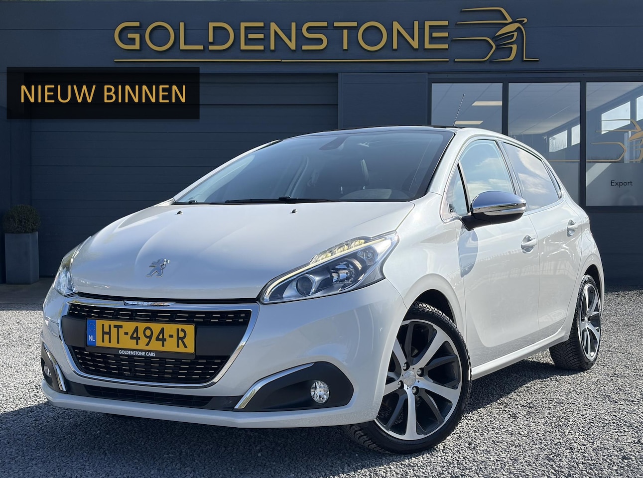 Peugeot 208 - 1.2 PureTech Première 1e Eigenaar,Pano,Navi,Camera,110pk,Trekhaak,Pdc,N.A.P,Lm velgen,D-ri - AutoWereld.nl