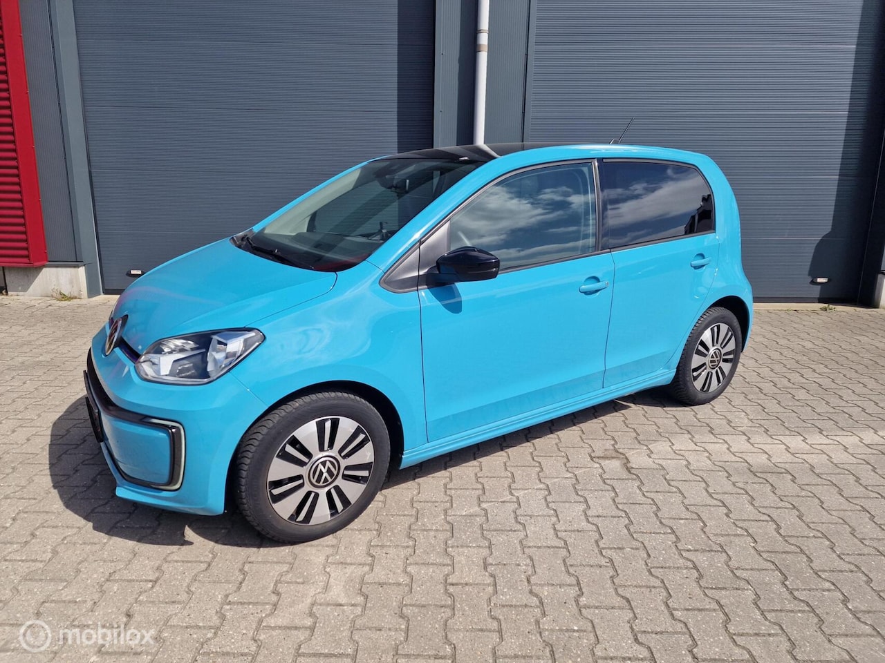 Volkswagen e-Up! - / 37KW ACCU / ZEER LAGE KM-STAND! / 93% SOH - AutoWereld.nl