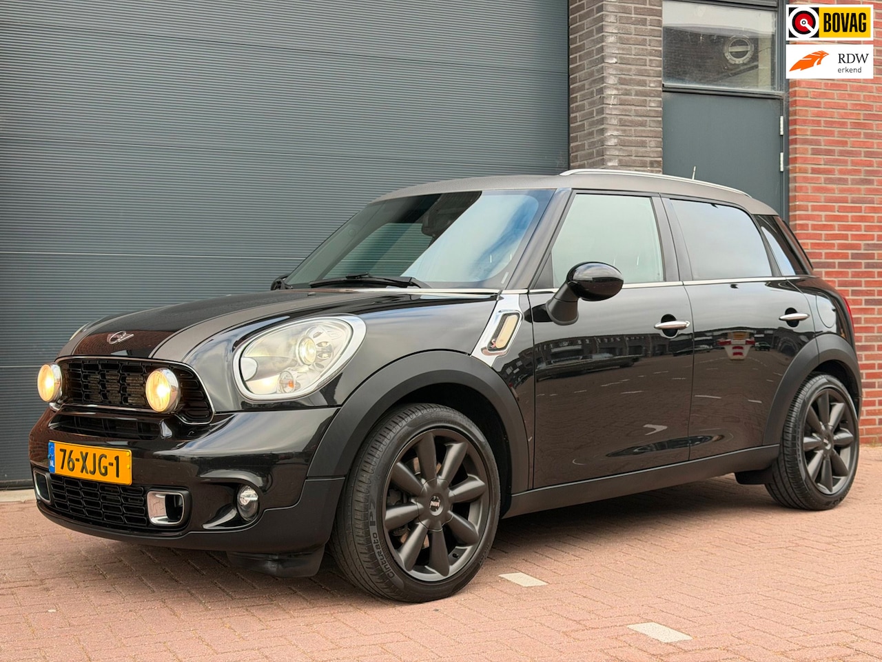 MINI Countryman - Mini 1.6 Cooper S | 184PK | Airco | Cruise Control | NL-Auto | Verstralers - AutoWereld.nl