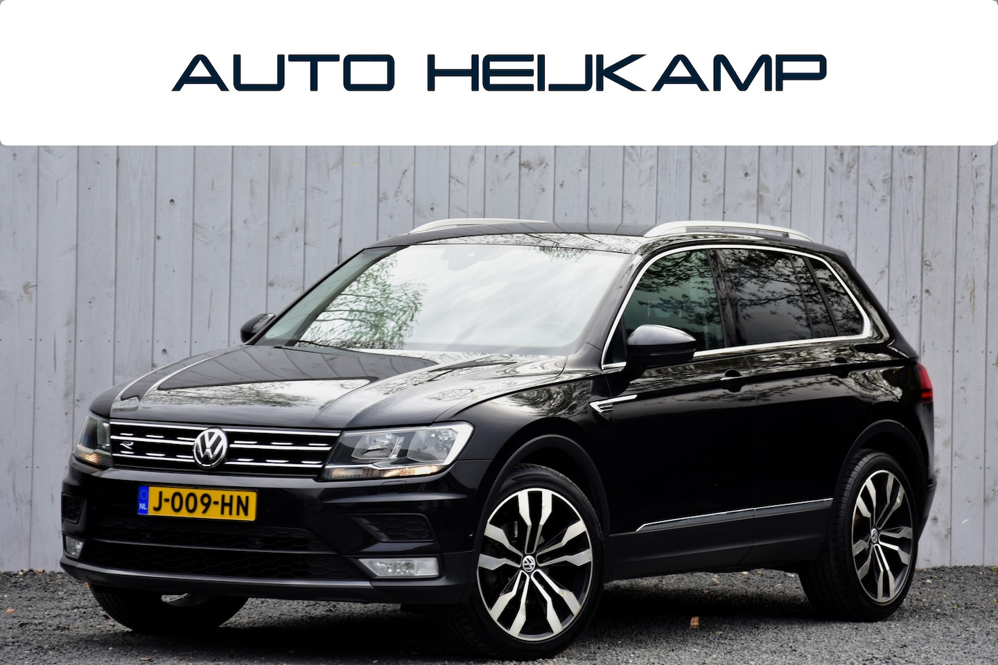 Volkswagen Tiguan - 1.4 TSI ACT Highline | Trekhaak | Camera | - AutoWereld.nl