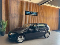 Volkswagen Golf - 1.4 TSI Trendline Airco, Cruise, Pdc