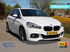 BMW 2-serie Active Tourer - 218I 136pk Executive automaat ECC/cruise/navi/BT/lichtmet.velgen