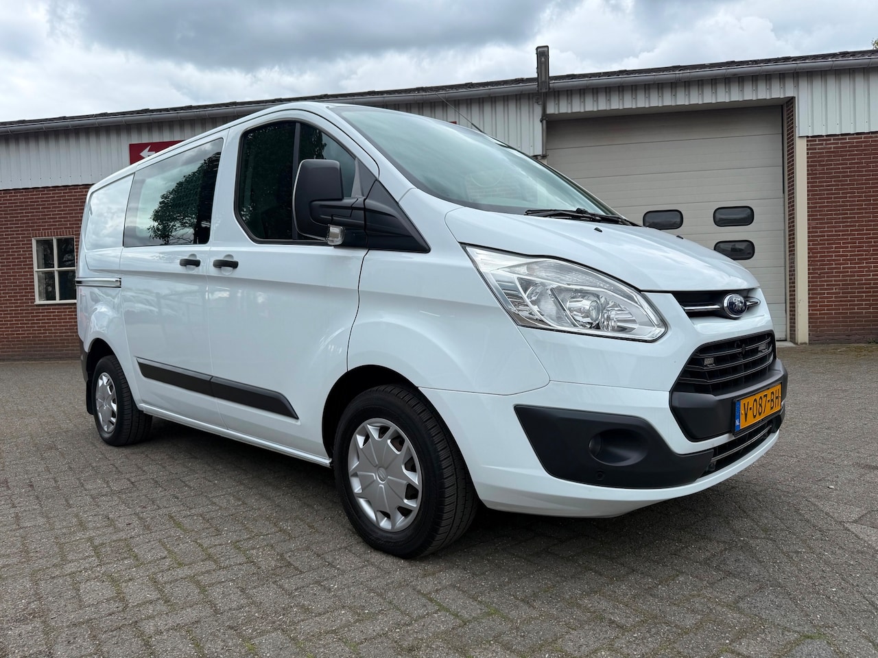 Ford Transit Custom - 290 2.0 TDCI Euro 6 Trend optioneel met Sortimo inrichting - AutoWereld.nl