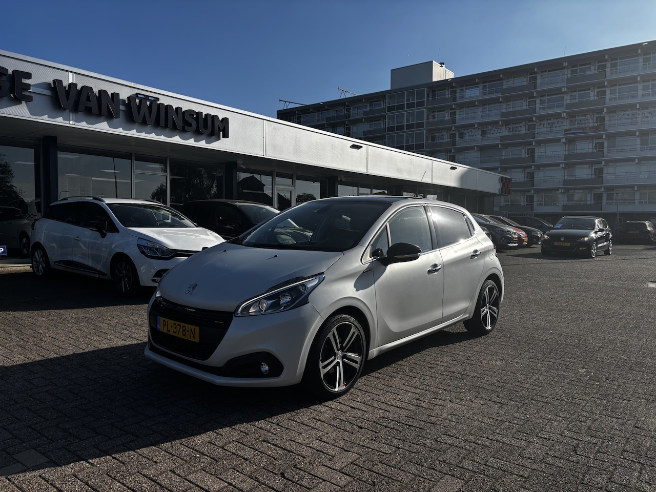Peugeot 208 - 1.2 PureTech GT-line Panodak Nap - AutoWereld.nl