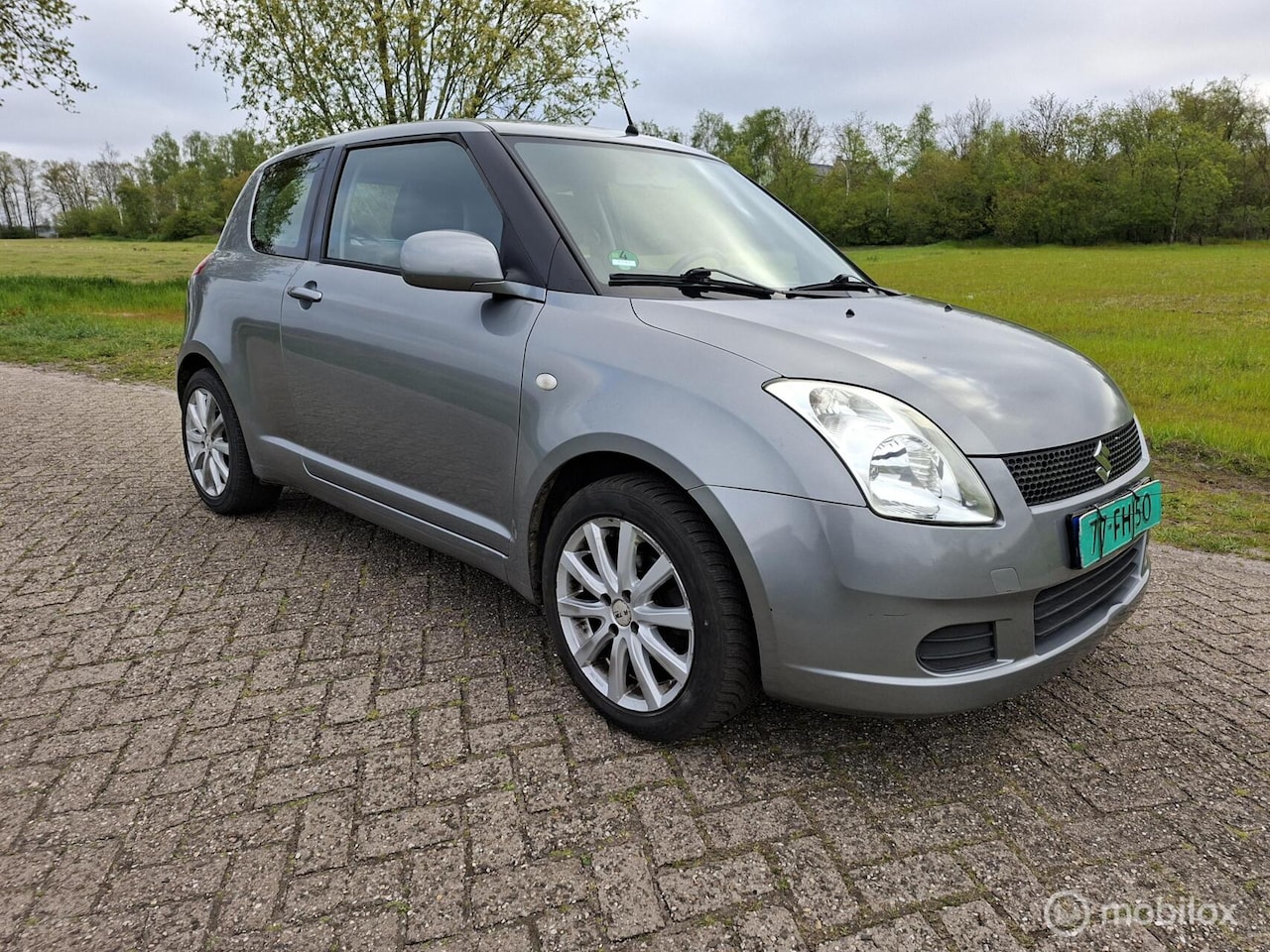 Suzuki Swift - 1.3 GA 2007 nieuwe apk rijd schakelt goed - AutoWereld.nl