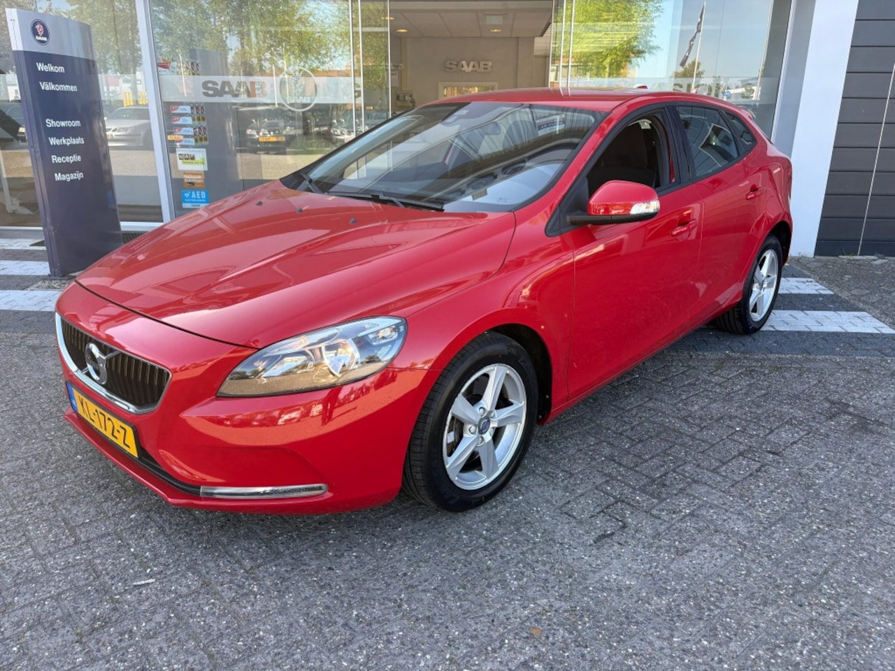 Volvo V40 - 1.5 T2 Nordic+ Trekhaak | Cruise Control - AutoWereld.nl