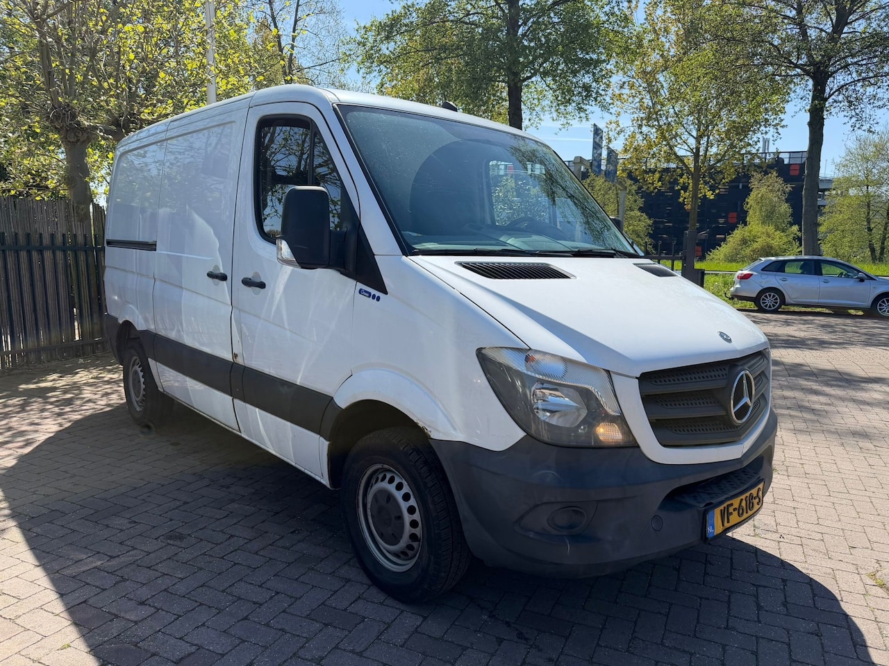 Mercedes-Benz Sprinter - 210 2.2 CDI 325 Economy 3Pers Euro5 Trekh - AutoWereld.nl