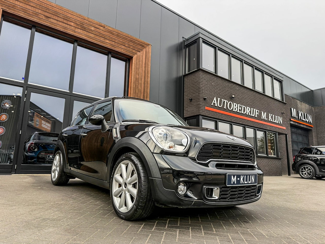 MINI Countryman - Mini 1.6 Cooper S ALL4 F1 aut 184pk/NL auto/pano/leer/navi - AutoWereld.nl