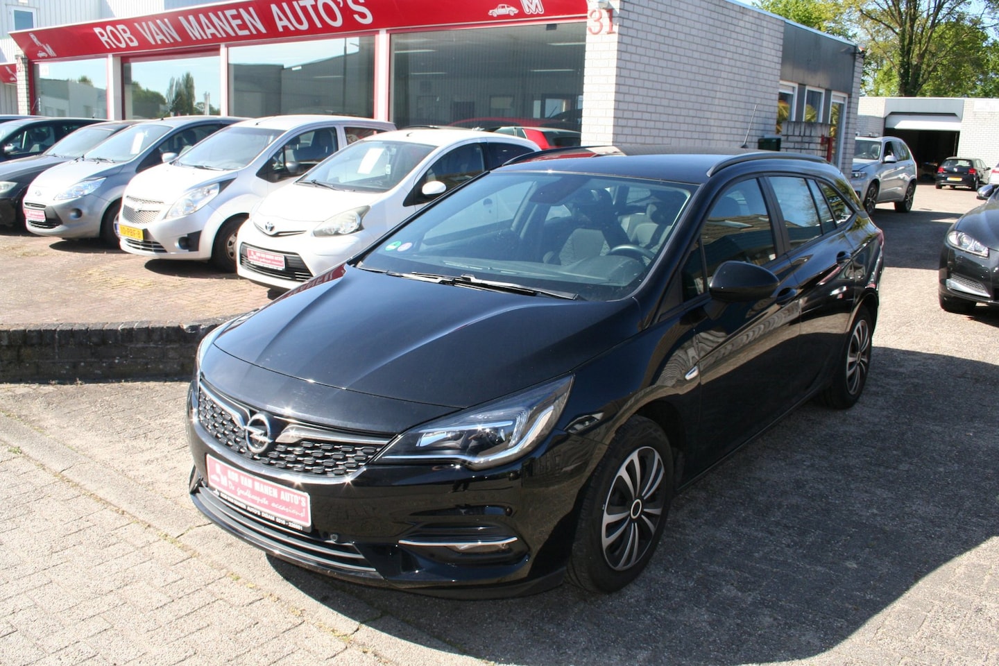 Opel Astra Sports Tourer - 1.2 Business Edition 1.2 Business Edition