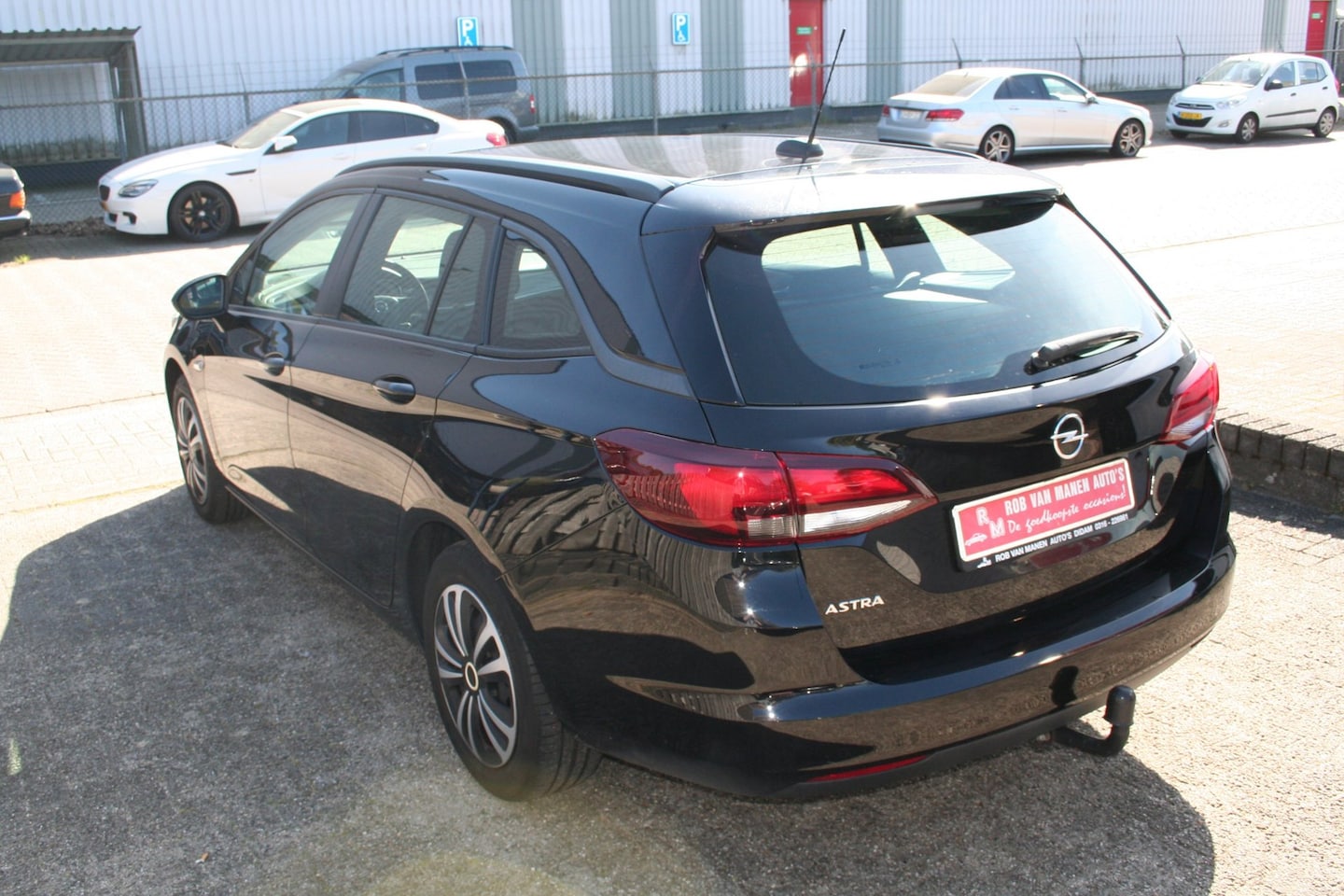 Opel Astra Sports Tourer - 1.2 Business Edition 1.2 Business Edition