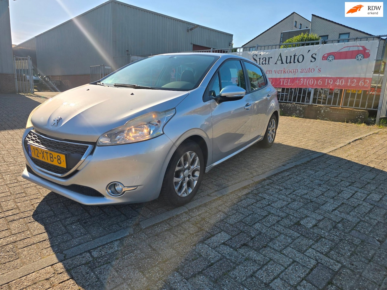 Peugeot 208 - 1.2 Vti Active 1.2 VTi Active - AutoWereld.nl