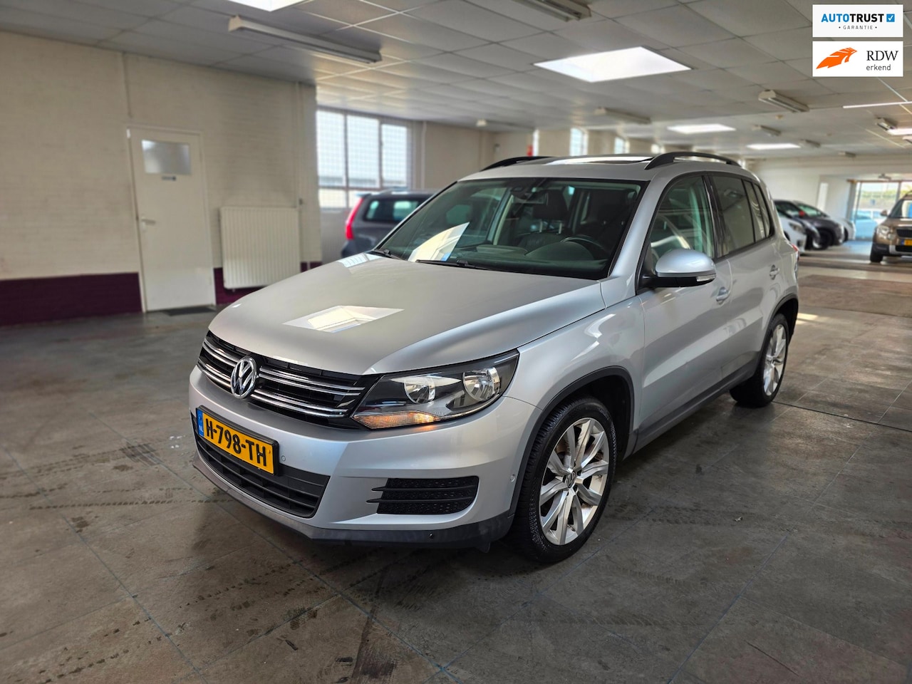 Volkswagen Tiguan - 1.4 TSI Connected Series 1.4 TSI Connected Series - AutoWereld.nl