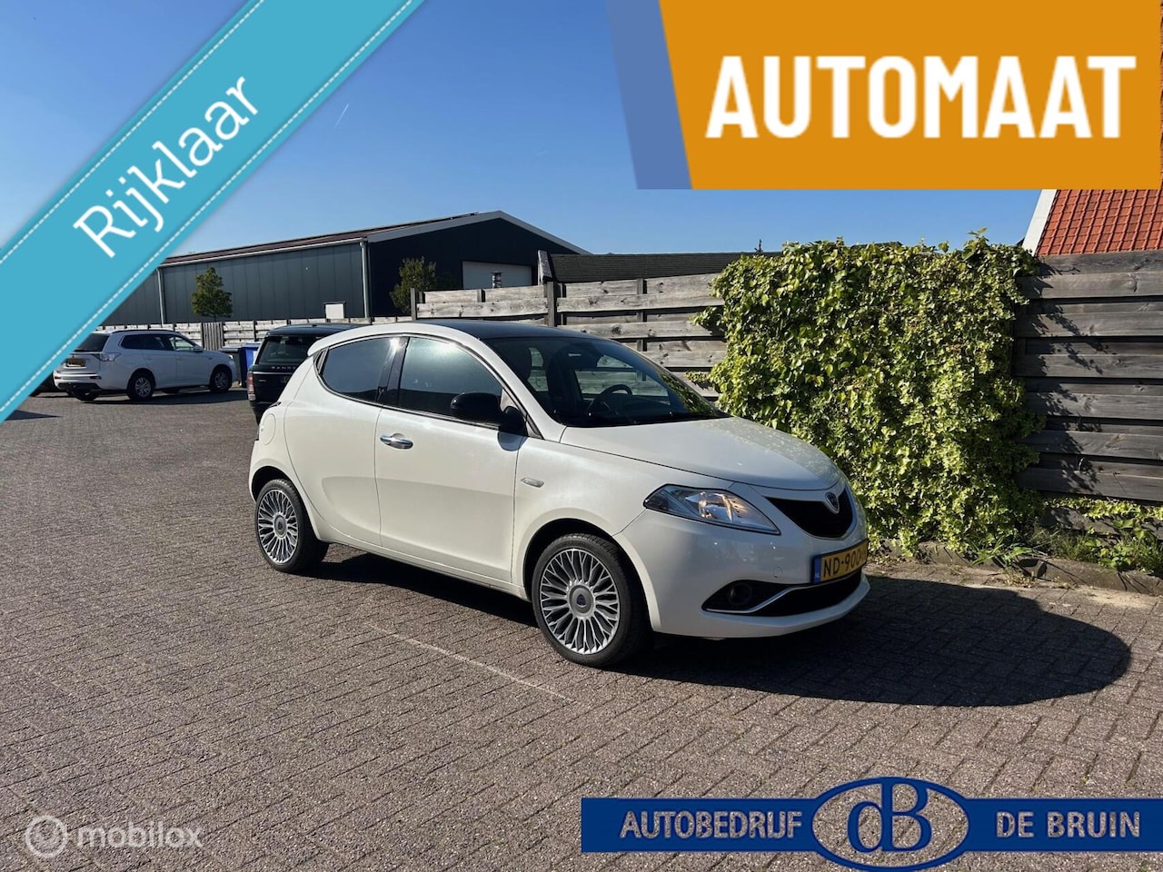 Lancia Y(psilon) - Ypsilon 0.9 TwinAir Platinum Automaat Navigatie - AutoWereld.nl