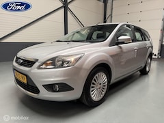 Ford Focus Wagon - 1.6 Titanium Clima|Cruise|Navi|Trekh