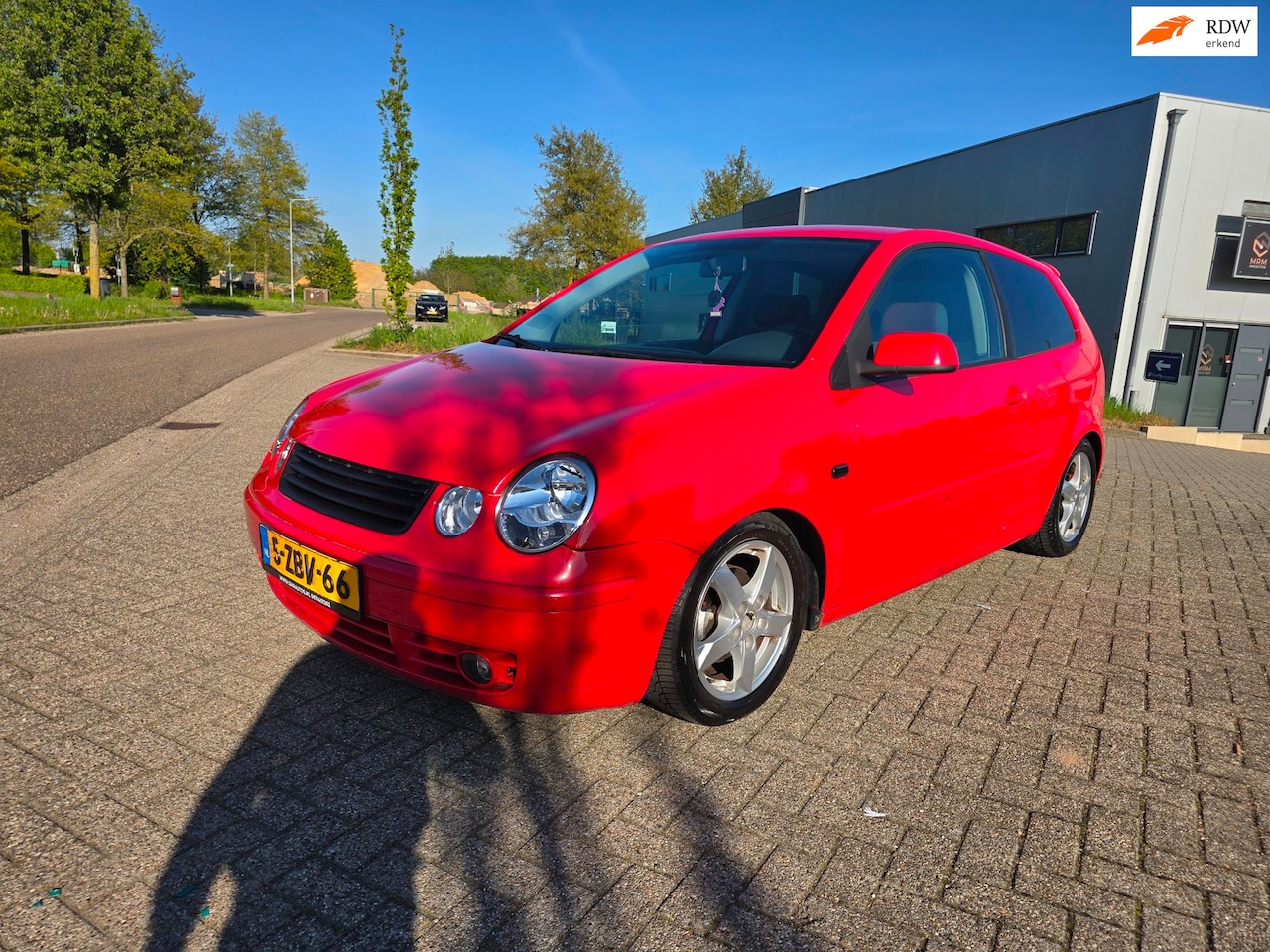 Volkswagen Polo - 1.4-16V Sportline met APK - AutoWereld.nl