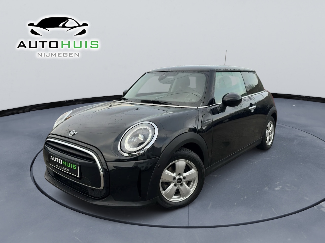 MINI Cooper - Mini 1.5 Essential Trim Automaat Stoelverwarming Apple carplay inc btw ! - AutoWereld.nl