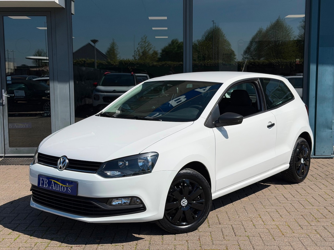 Volkswagen Polo - 1.0 Trendline Cruise - AutoWereld.nl