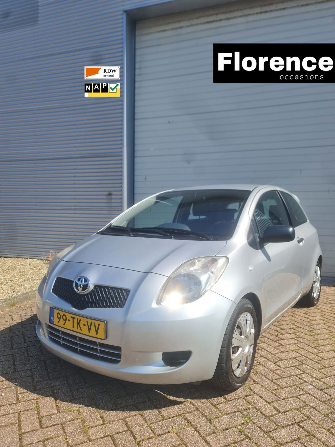 Toyota Yaris - 1.0 VVT-i 1.0 VVTi - AutoWereld.nl