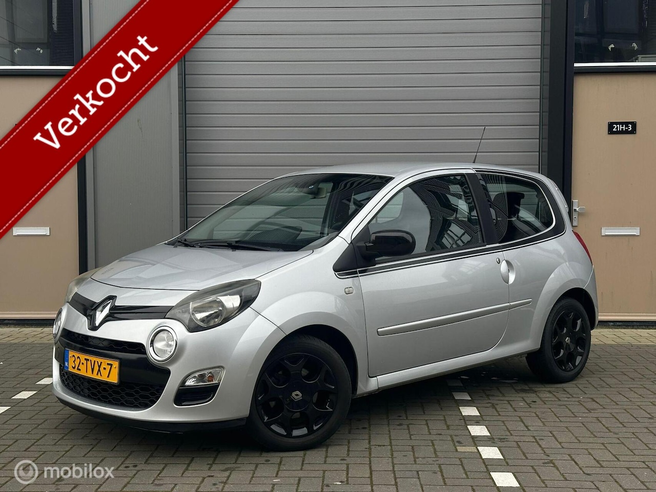 Renault Twingo - 1.2 16V Dynamique / LMV / Cruise / Airco - AutoWereld.nl