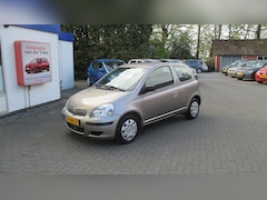 Toyota Yaris - 1.3 VVT-i Idols