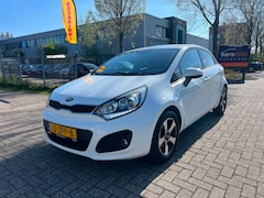 Kia Rio - 1.2 CVVT Design Edition - 64.000 Km - Airco - 5Deurs