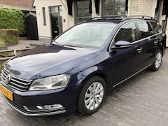 Volkswagen Passat Variant - 1.4 TSI Comfortline BlueMotion Climate control, stoelverwarming, navi, cruisecontrol en trekhaak