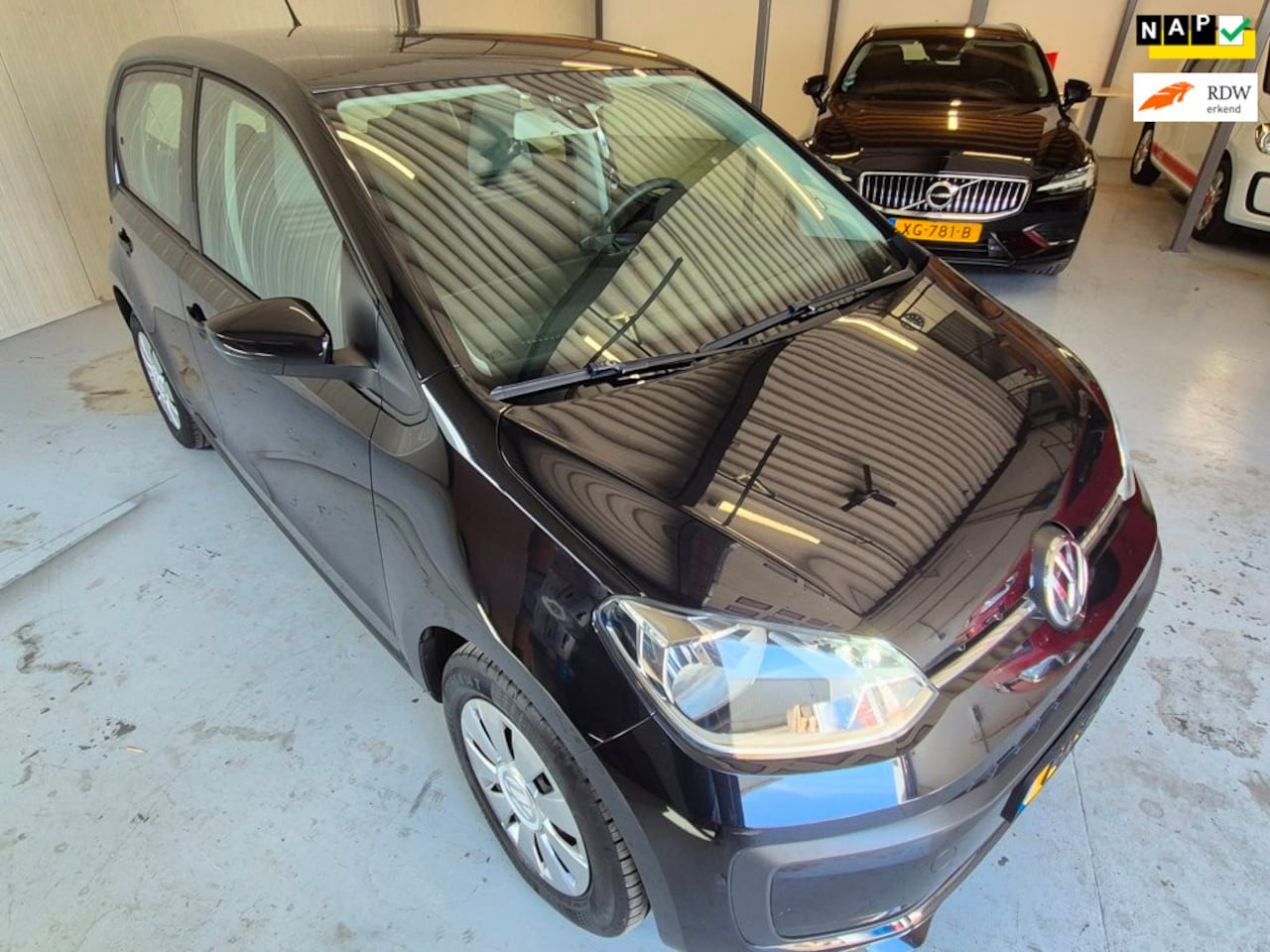 Volkswagen Up! - 1.0 BMT move up! 1.0 BMT move up! - AutoWereld.nl