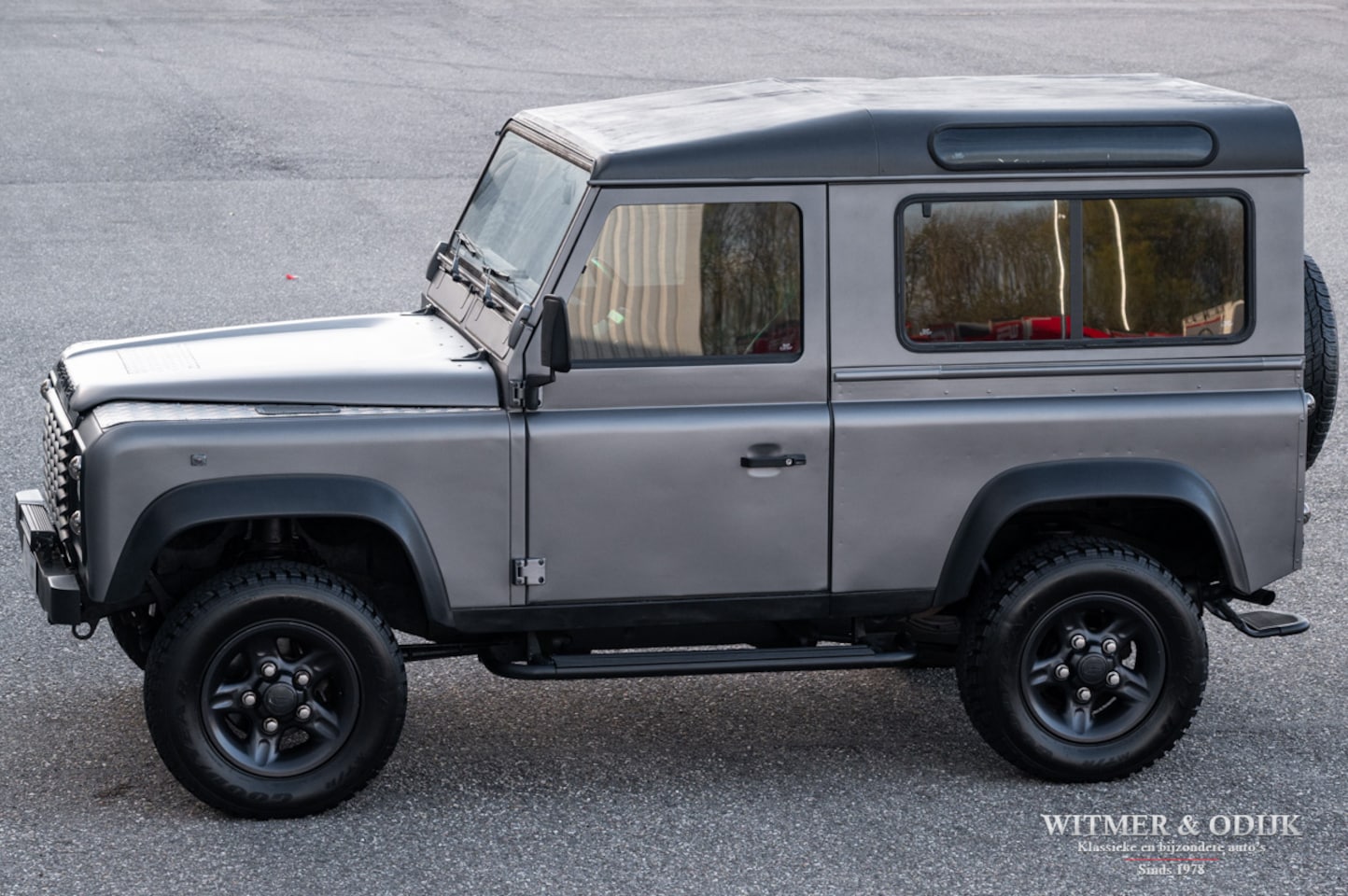 Land Rover Defender 90 - Benzine - AutoWereld.nl