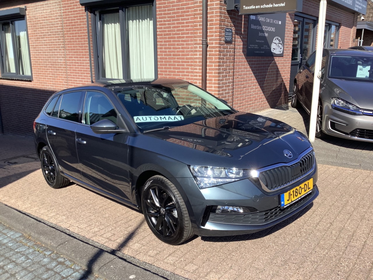 Skoda Scala - 1.5 TSI Sport Business automaat - AutoWereld.nl