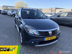 Dacia Sandero Stepway - 1.6 Stepway, Airco, NAP