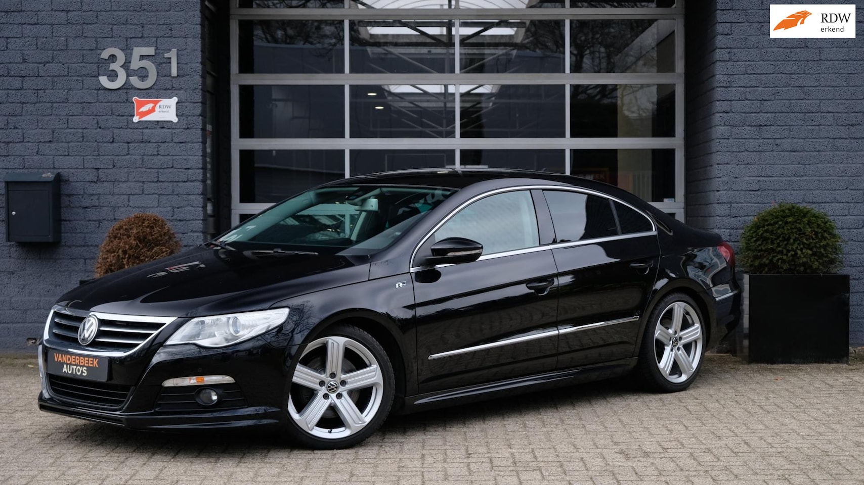 Volkswagen Passat CC - 2.0 TSI 4p. 211PK R-Line ACC|DCC|NAVI - AutoWereld.nl