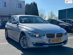 BMW 3-serie - 320i Executive