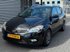 Kia Cee'd - 1.4 CVVT X-ecutive