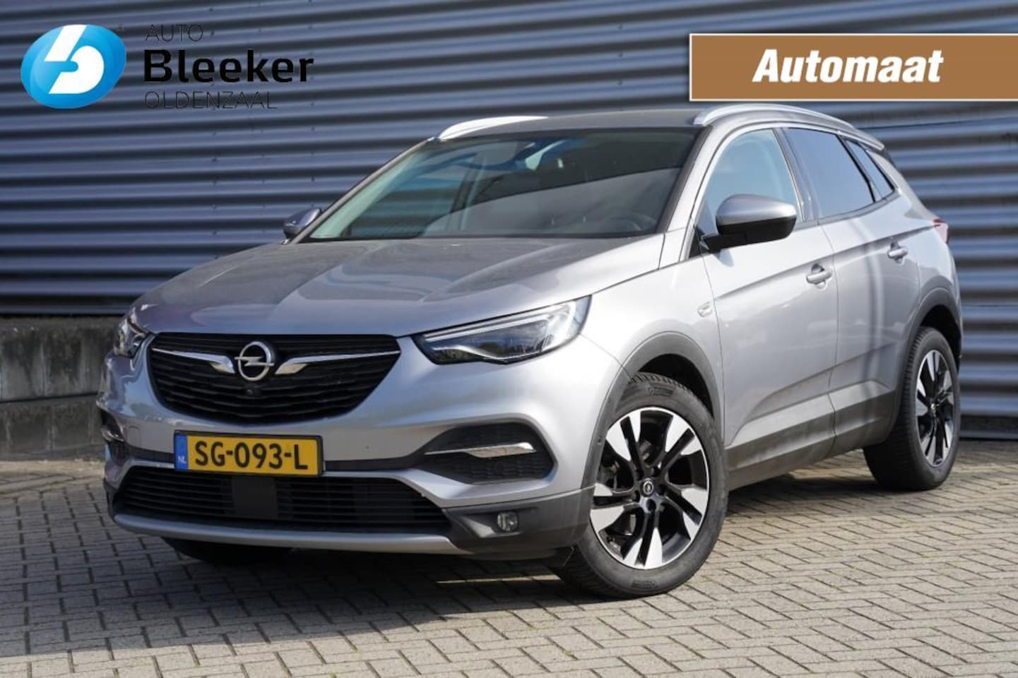 Opel Grandland - 1.2T 130pk Innovation Automaat Stoelvent. Camera Leder Climate - AutoWereld.nl