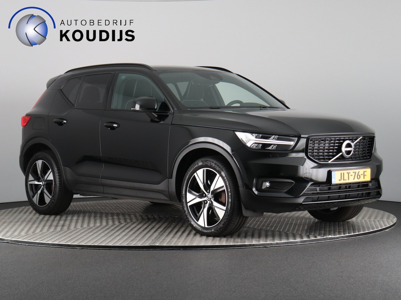 Volvo XC40 - 1.5 T5 Recharge R-Design 1.5 T5 Recharge R-Design Nieuwstaat! (Camera / ACC / Navi / Stoel-Stuurverw. / 19'') - AutoWereld.nl