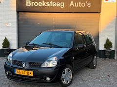 Renault Clio - 1.2-16V Expression Weinig echte Kilometers