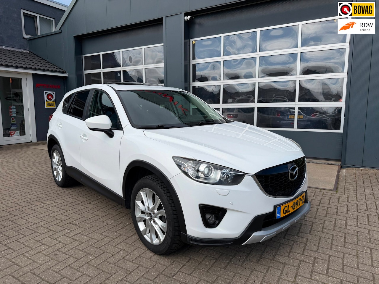 Mazda CX-5 - 2.2D HP GT-M 4WD / Sportleder / Schuifdak / Camera / Trekhaak - AutoWereld.nl