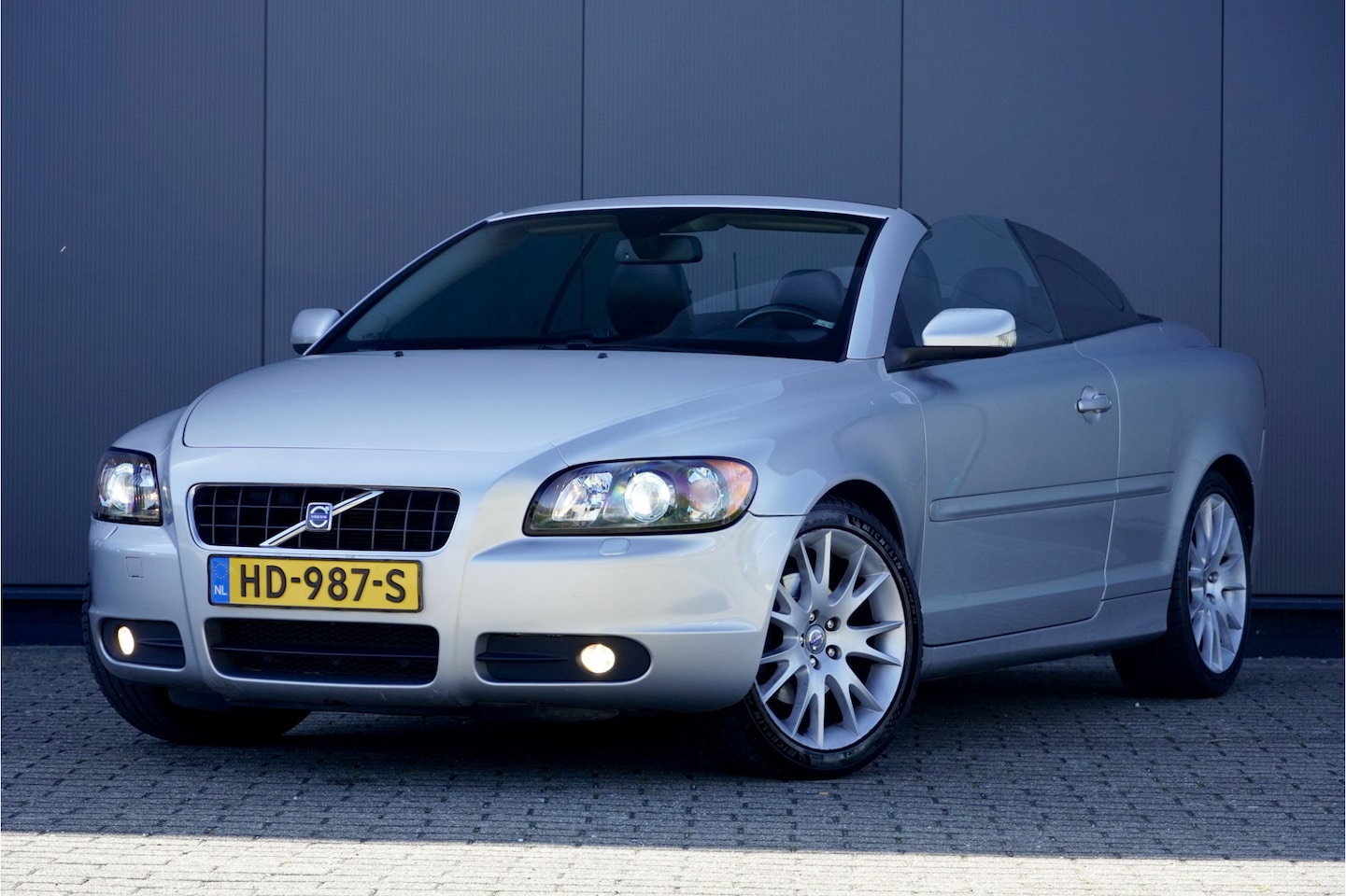 Volvo C70 Convertible - 2.5 T5 SUMMUM AUTOMAAT / USA 170.699 MIJL / OLIELEKKAGE / TREKHAAK / LEDER / XENON / ELEK. - AutoWereld.nl