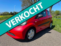 Toyota Aygo - 1.0-12V +|automaat|elektrische ramen|