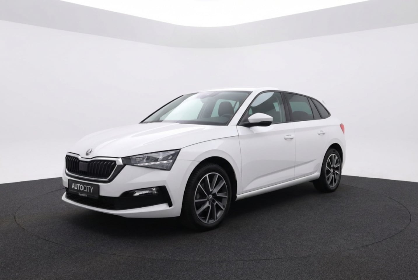 Skoda Scala - Ambition 1.0 TSI l Automaat l Carplay l Cruise - AutoWereld.nl