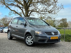 Volkswagen Golf Plus - 1.6 FSI Comfortline Business | "124.000 KM'' + Airco + 5-drs Nu € 3.975,