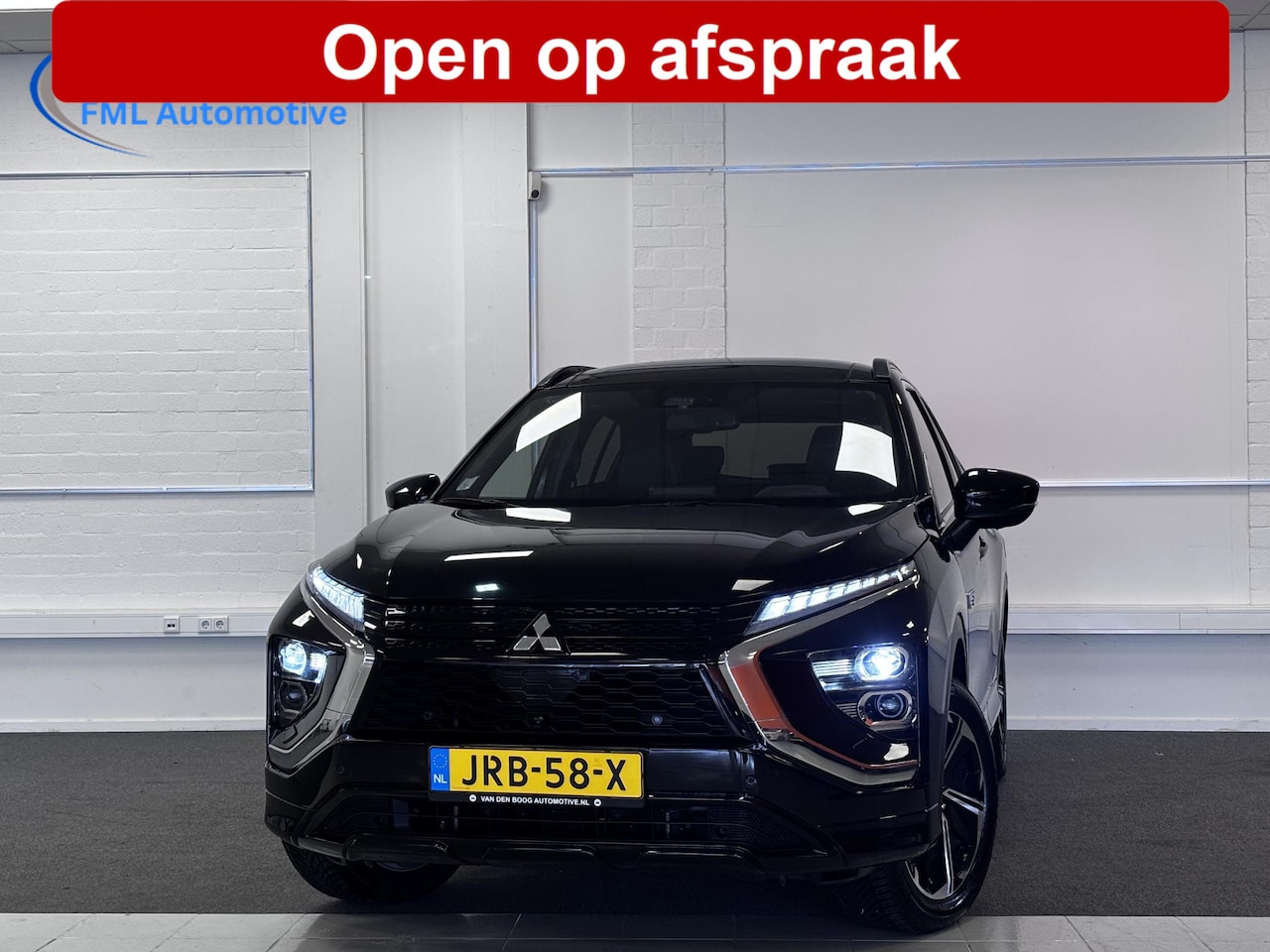 Mitsubishi Eclipse Cross - 2.4 PHEV Instyle | Leder | Panorama dak | 4seizoenen banden | - AutoWereld.nl