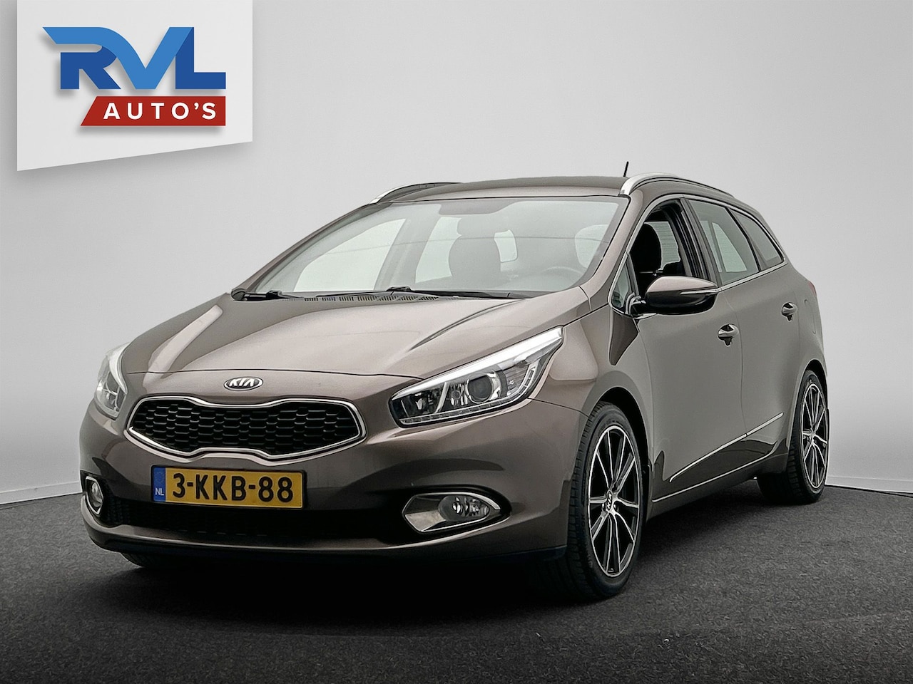 Kia Cee'd Sportswagon - 1.6 GDI 20th Anniversary | Trekhaak | Telefoon | Navigatie | Origineel NL - AutoWereld.nl