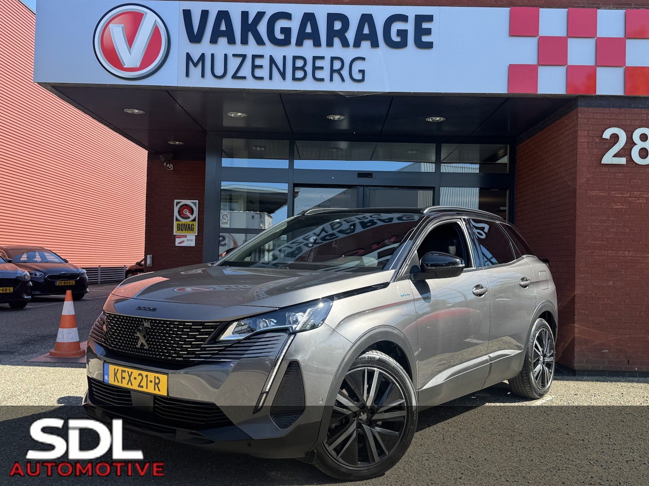 Peugeot 3008 - 1.6 HYbrid 225 GT BLACK PACK // MEMORY + MASSAGE SEAT // ADAPTIVE CRUISE // FULL LED // FO - AutoWereld.nl