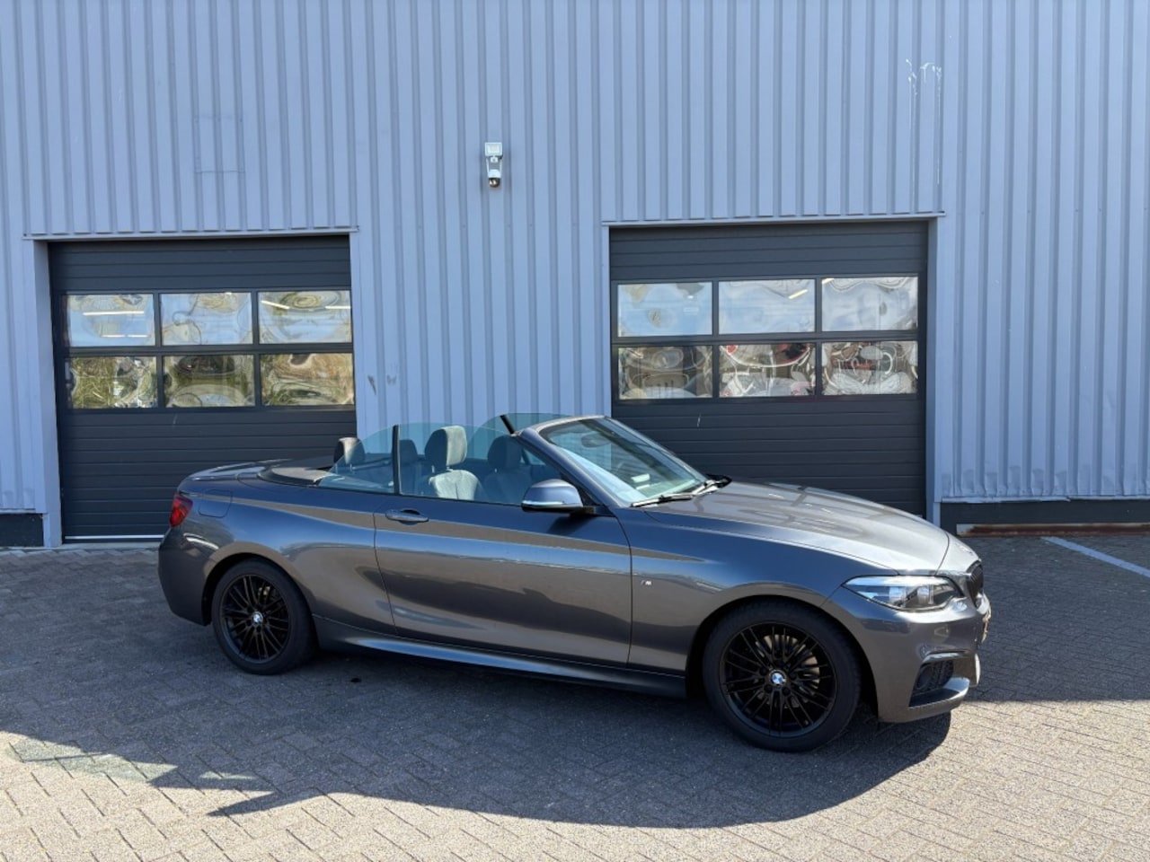 BMW 2-Serie - 220I High Executive M-sport I Alcantara I Navi - AutoWereld.nl