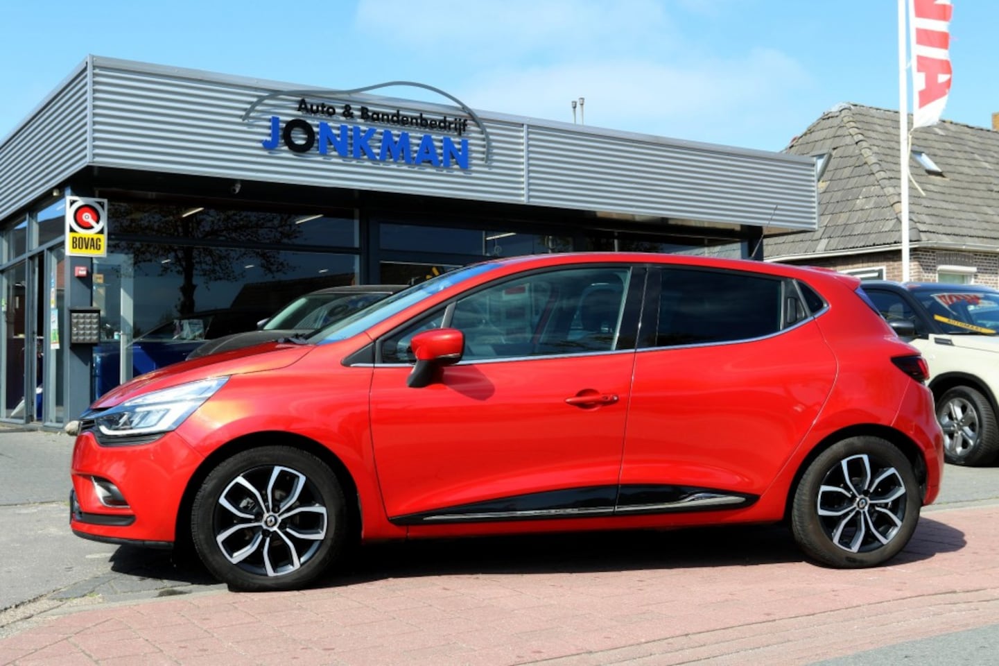 Renault Clio - 0.9 TCE INTENS zeer nette auto. NAVI,CLIMA, LED. - AutoWereld.nl