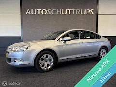 Citroën C5 - 2.0 16V Exclusive AUTOMAAT / CLIMA / CRUISE / TR.HAAK / NAVI /
